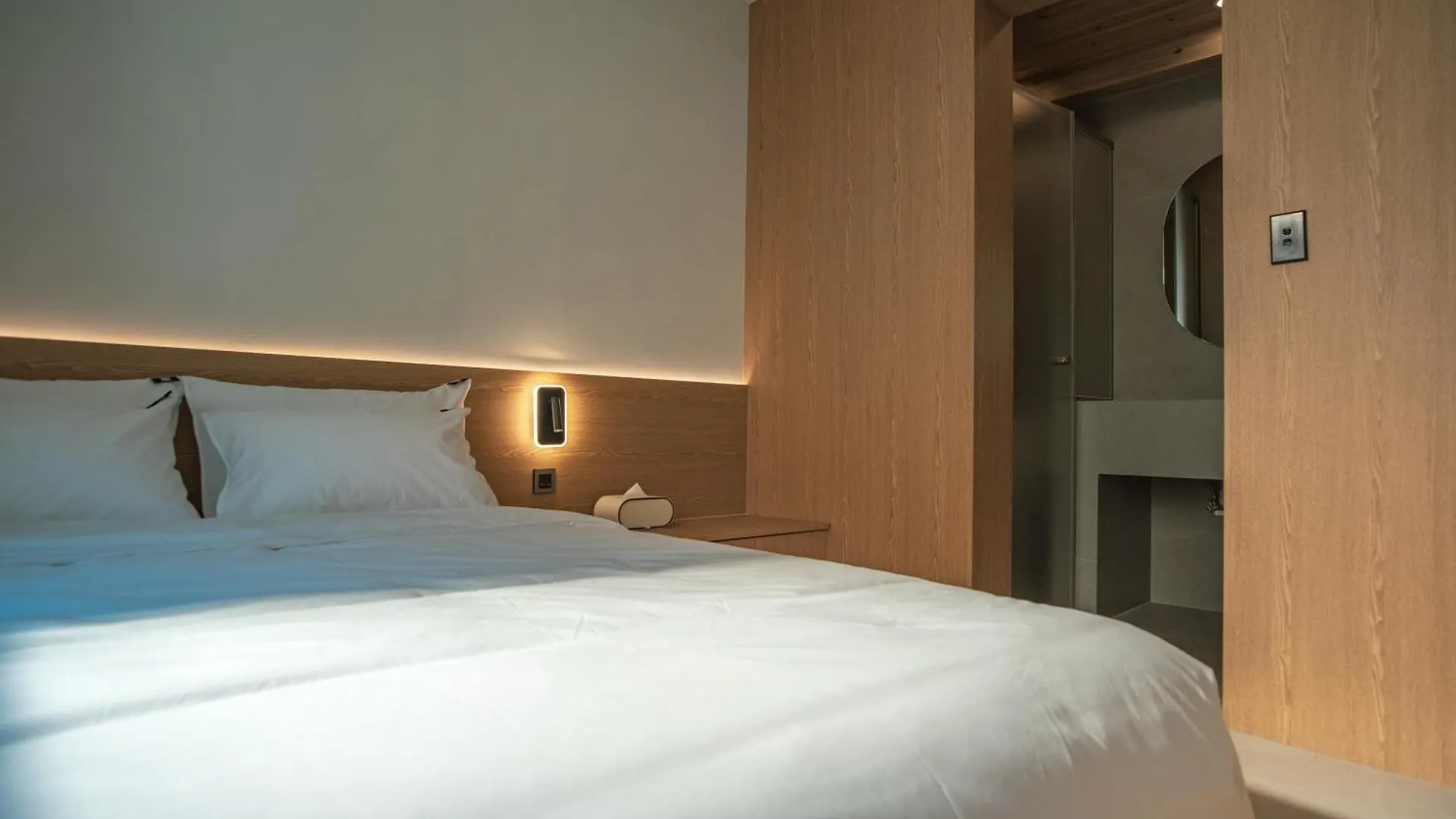 Yeobaek Hotel Incheon 3*,  Korsel
