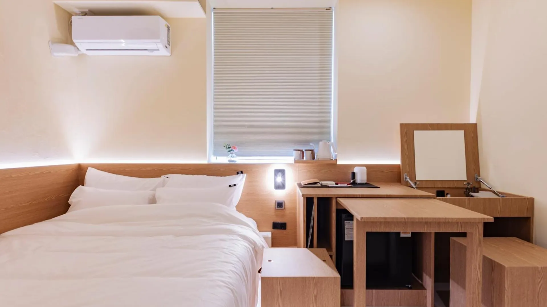Yeobaek Hotel Incheon 3*,  South Korea