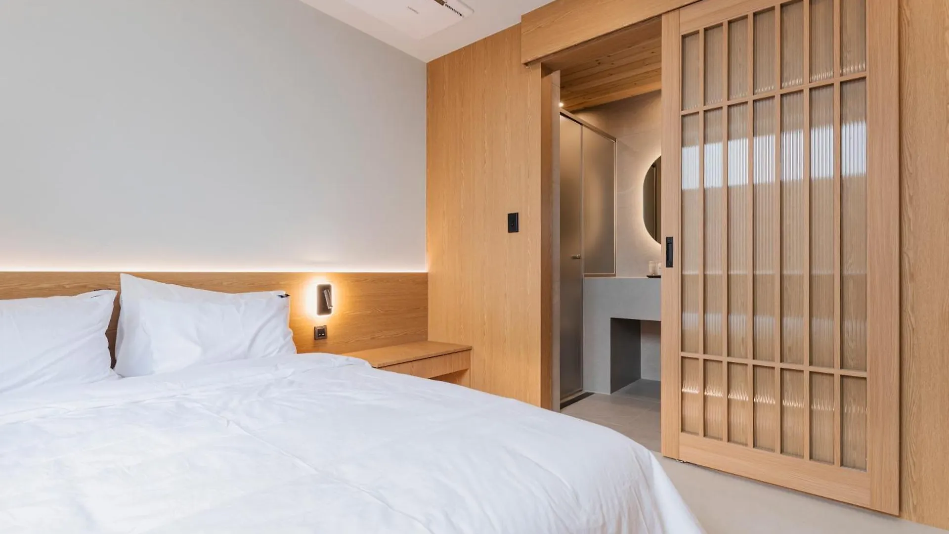 Yeobaek Hotel Incheon